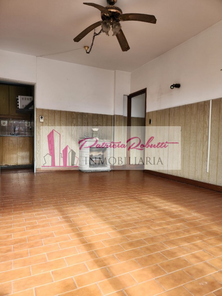 EN VENTA PH 2 AMB CON GRAN BALCON VILLA LUGANO.