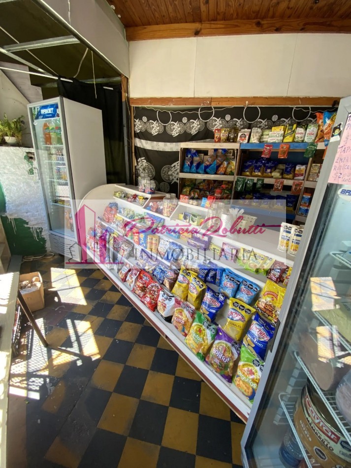 EN VENTA LOCAL COMERCIAL Y PH 4 AMBIENTES  VILLA LUGANO 