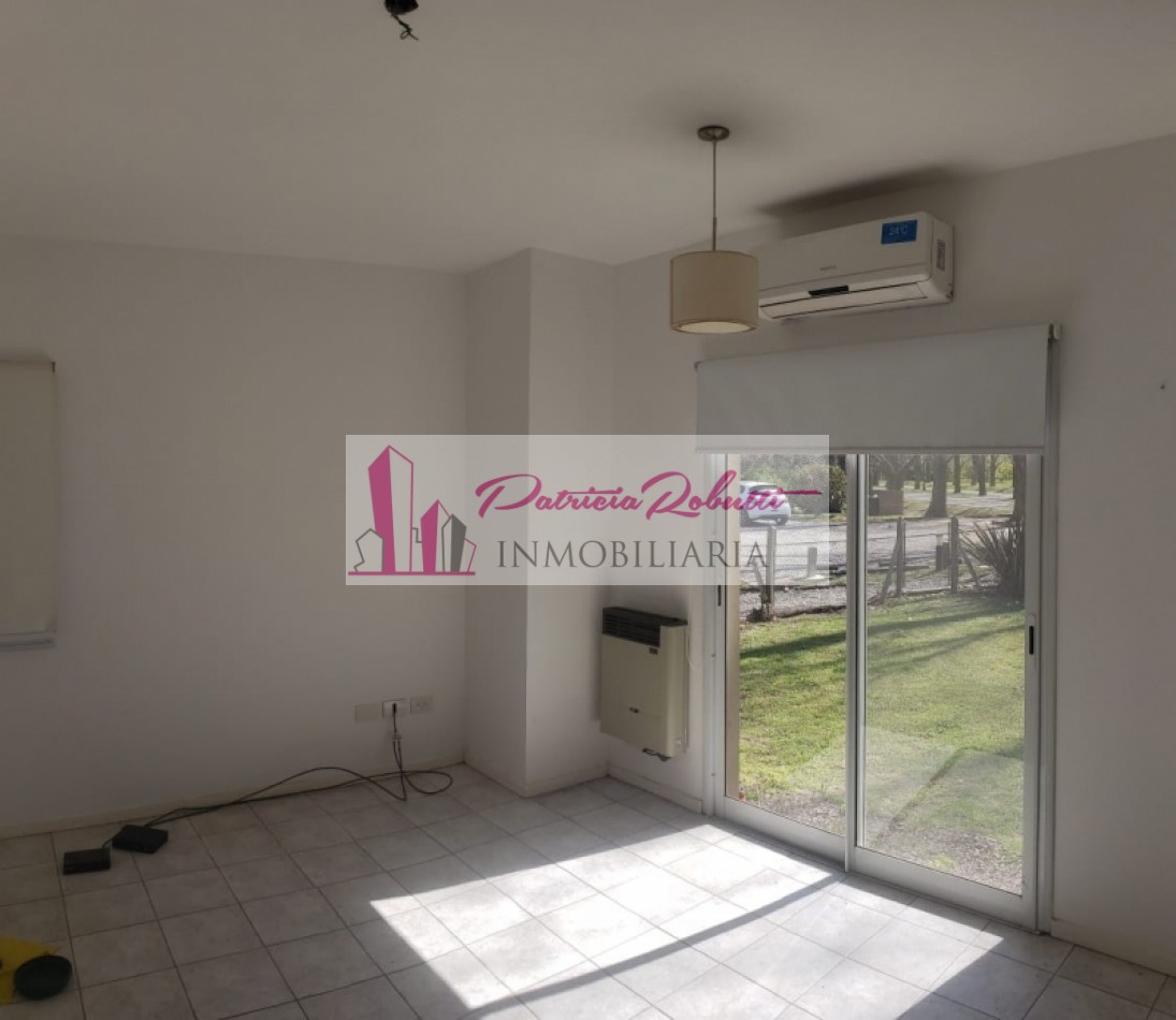 VENTA PH 2 AMB COUNTRY EL NACIONAL GRAL RODRIGUEZ.