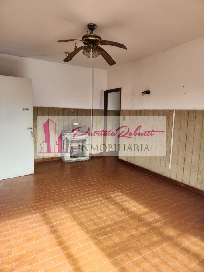 EN VENTA PH 2 AMB CON GRAN BALCON VILLA LUGANO.