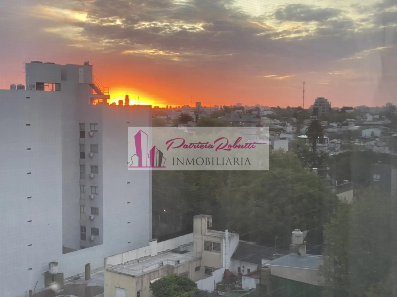 VENTA DEPARTAMENTO 2 AMBIENTES SEMI PISO CON COCHERA Y BAULERA APTO CREDITO EN EL CENTRO COMERCIAL DE MATADEROS