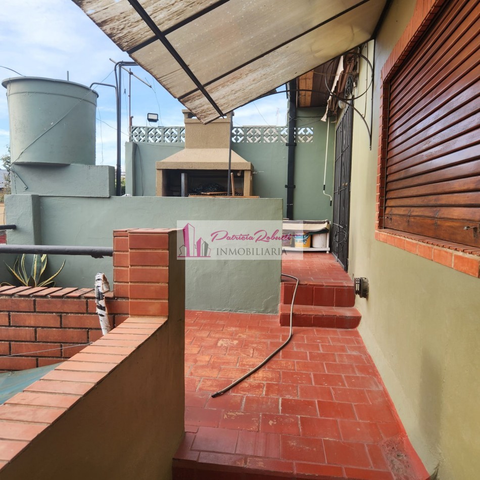 EN VENTA PH 4 AMB CON PEQUEÑO PATIO Y TERRAZA- VILLA CELINA LA MATANZA