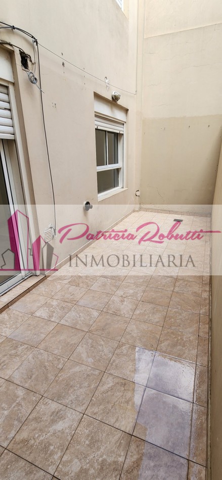 SE VENDE DEPARTAMENTO 2 AMB CON PATIO COCHERA Y TERRAZA COMPARTIDA VILLA LUGANO