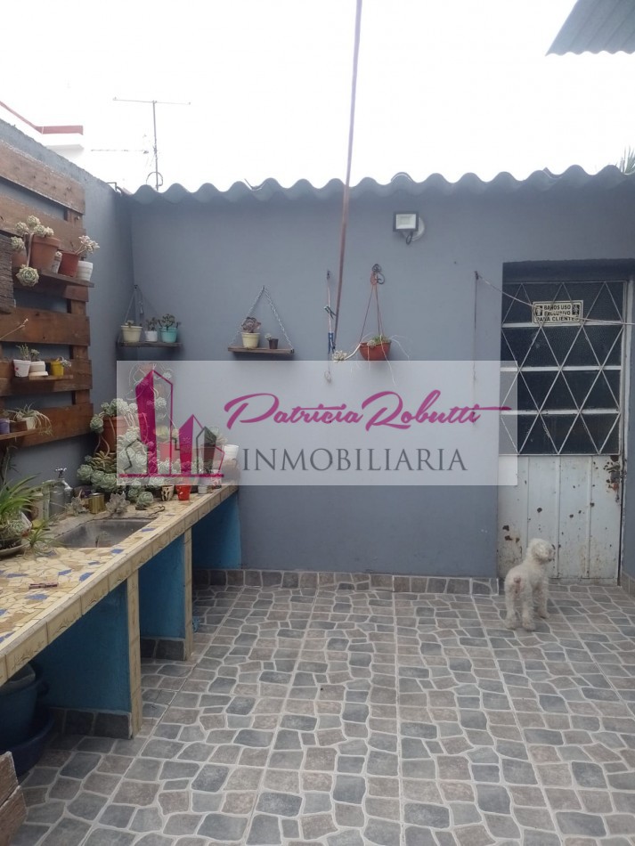 EN VENTA CASA MULTIFAMILIAR EN VILLA CELINA POLO TEXTIL LOTE