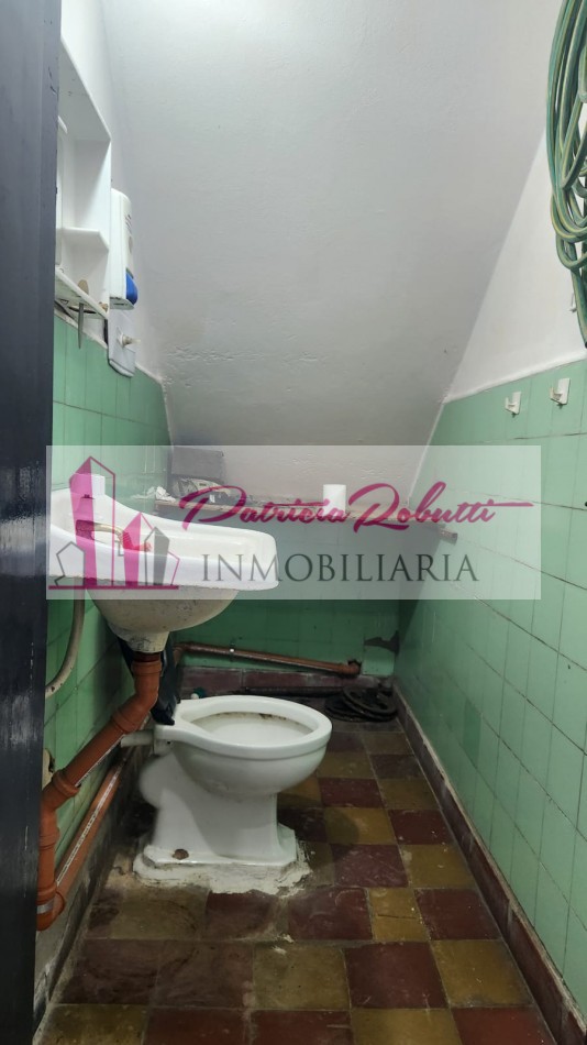 EN ALQUILER LOCAL COMERCIAL EN VILLA CELINA.