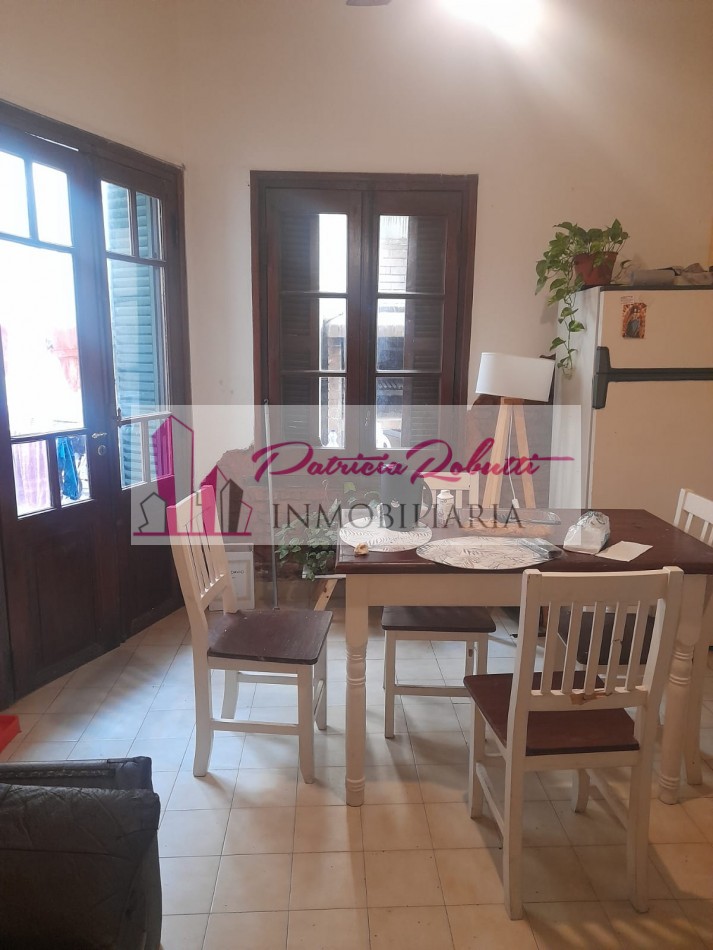 EN ALQUILER PH 2 AMBIENTES Y ½ EN ALMAGRO