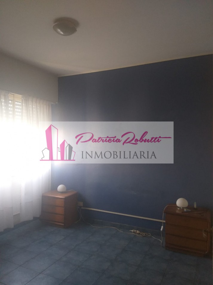 EN VENTA DEPARTAMENTO 4 AMBIENTES CON COCHERA -VILLA CELINA