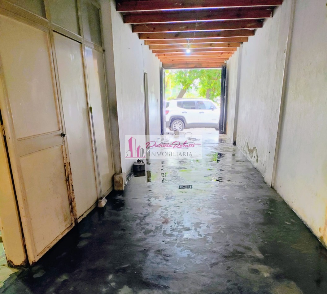 EN ALQUILER LOCAL COMERCIAL CON GALPON DEPOSITO EN VILLA CELINA.