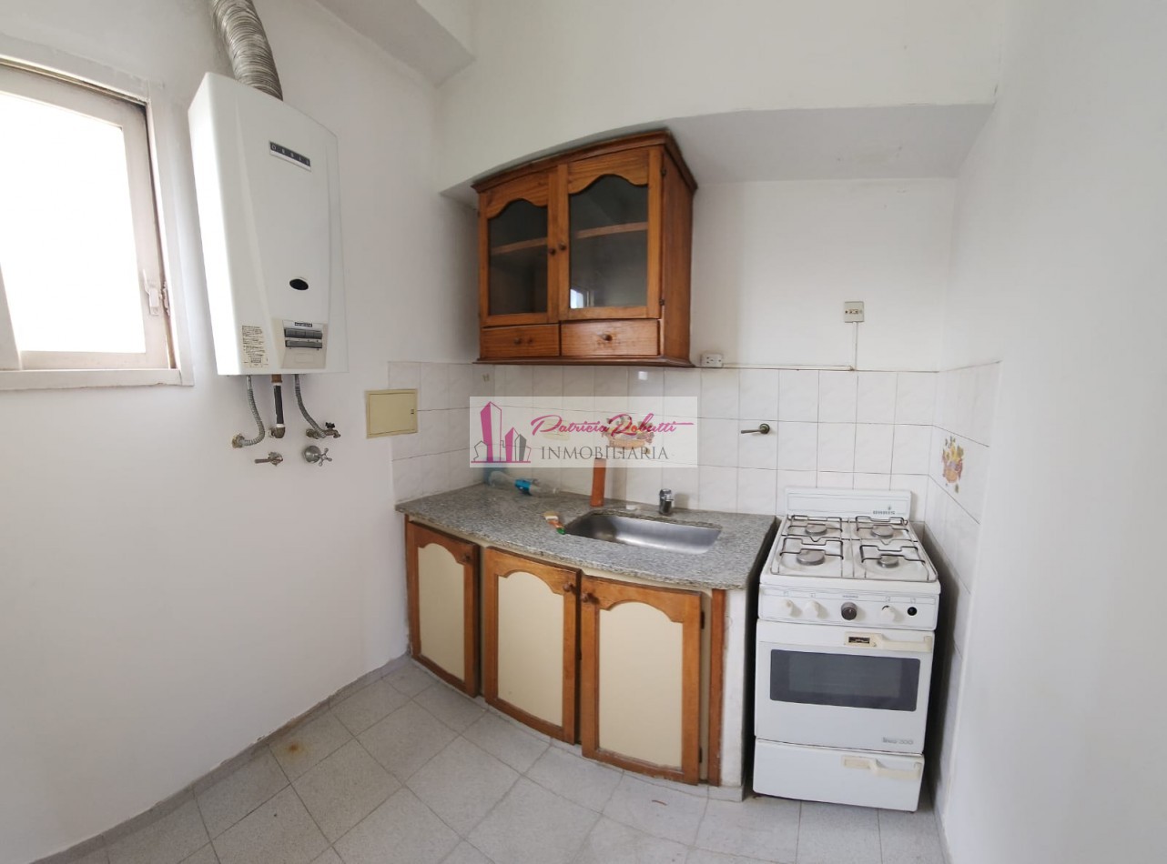 EN VENTA DEPARTAMENTO MONOAMBIENTE RECICLADO OPORTUNIDAD SOBRE VELEZ SARFIELD - CIUDAD MADERO.