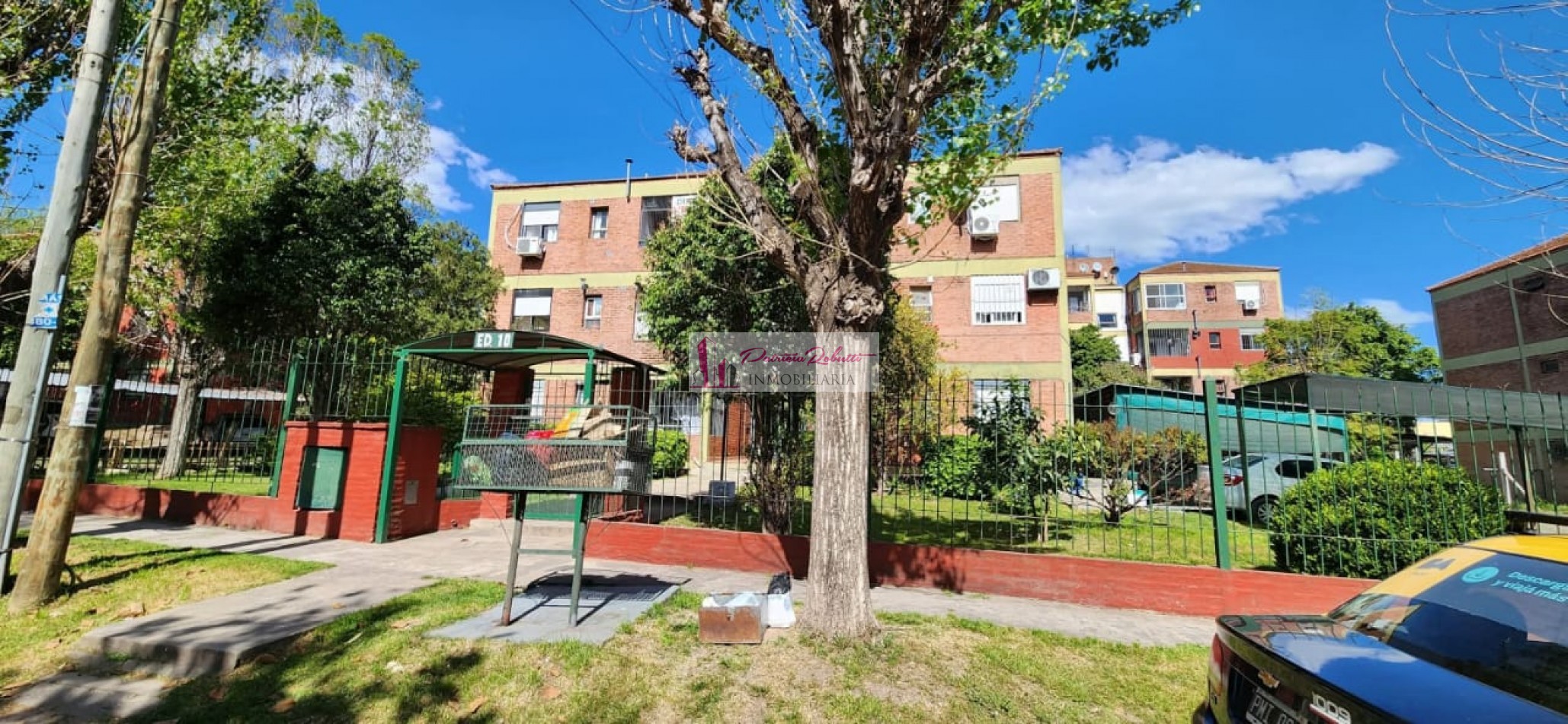 EN VENTA DEPTO 3 AMB GUARDA COCHE TARAUBELLA VILLA CELINA 