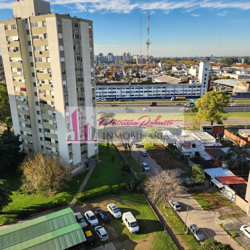 EN VENTA DEPARTAMENTO 4 AMB CON COCHERA BARRIO GRAL PAZ VILLA CELINA ZONA OESTE APTO PRESTAMO