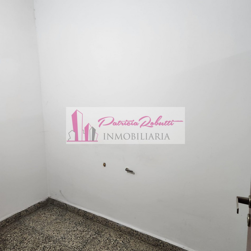 SE ALQUILA LOCAL COMERCIAL CON OFICINAS EN VILLA MADERO