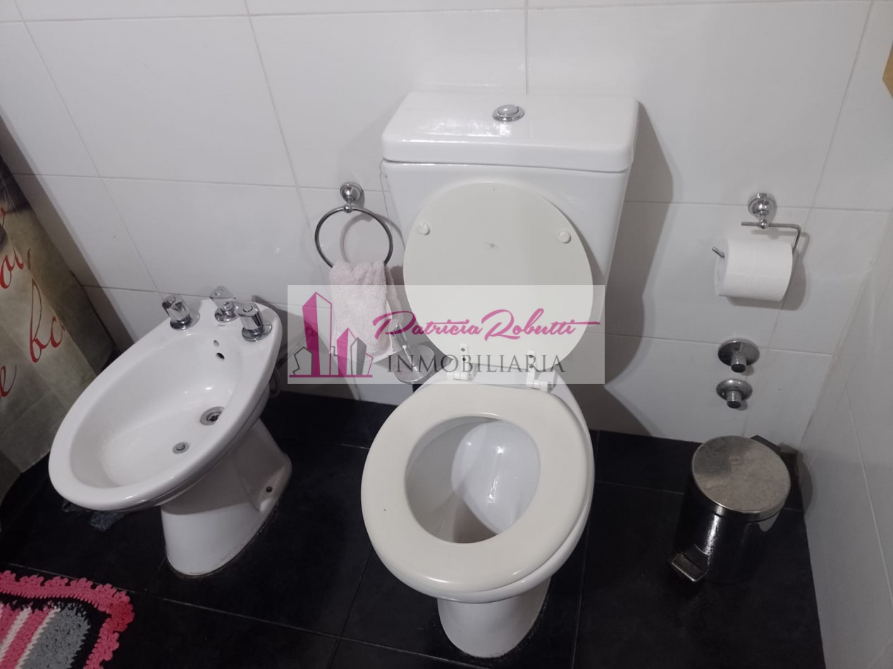 EN VENTA CASA MULTIFAMILIAR EN VILLA CELINA POLO TEXTIL LOTE