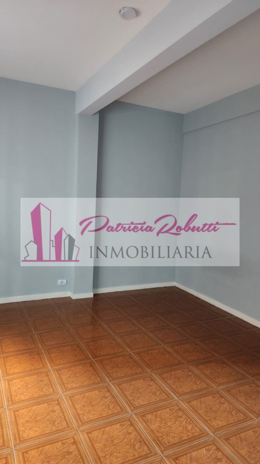 EN VENTA PH 2 AMB CON PATIO VILLA CELINA 
