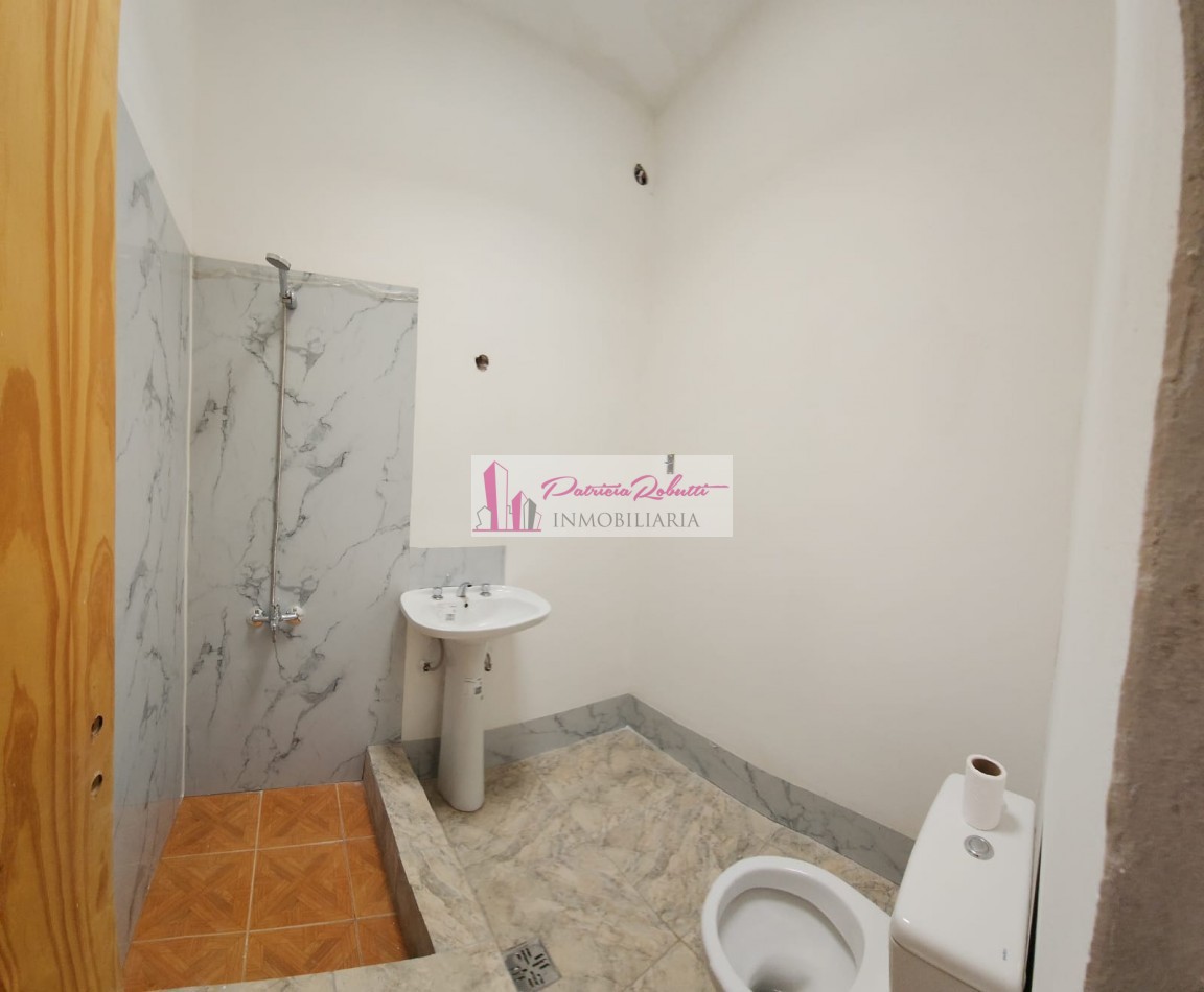 SE ALQUILA LOCAL COMERCIAL CON DEPOSITO EN VILLA CELINA