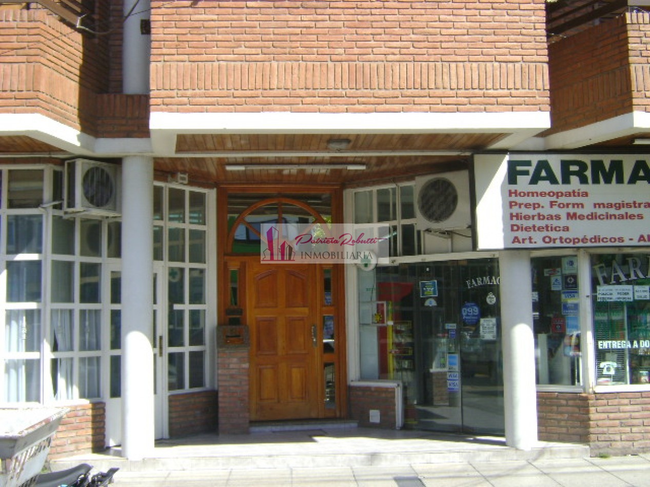EN VENTA DEPARTAMENTO MONOAMBIENTE RECICLADO OPORTUNIDAD SOBRE VELEZ SARFIELD - CIUDAD MADERO.