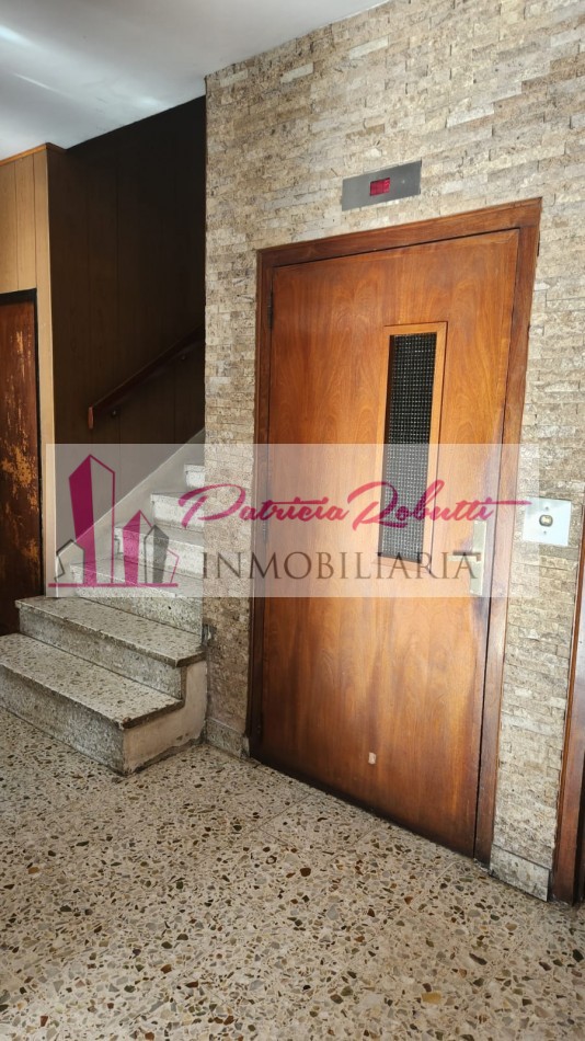 EN VENTA DEPARTAMENTO 4 AMBIENTES CON COCHERA -VILLA CELINA