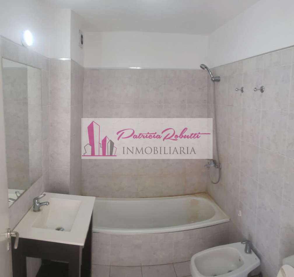 VENTA PH 2 AMB COUNTRY EL NACIONAL GRAL RODRIGUEZ.