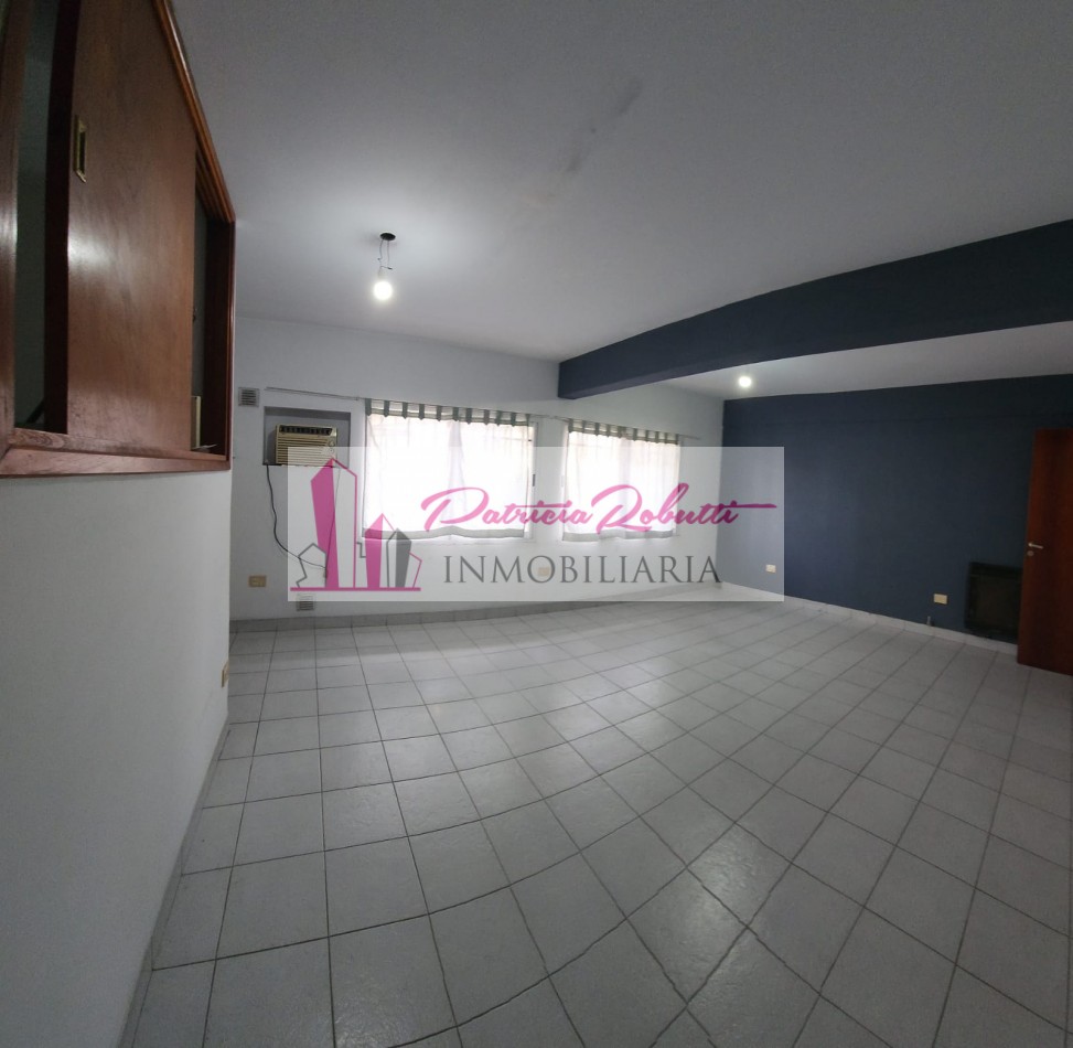 SE ALQUILA LOCAL COMERCIAL CON OFICINAS EN VILLA MADERO