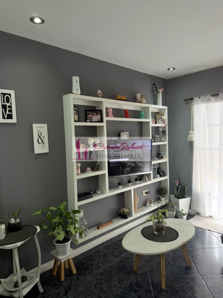 Vende PH MULTIFAMILIAR contrafrente con espacio aereo para edificar Villa Celina