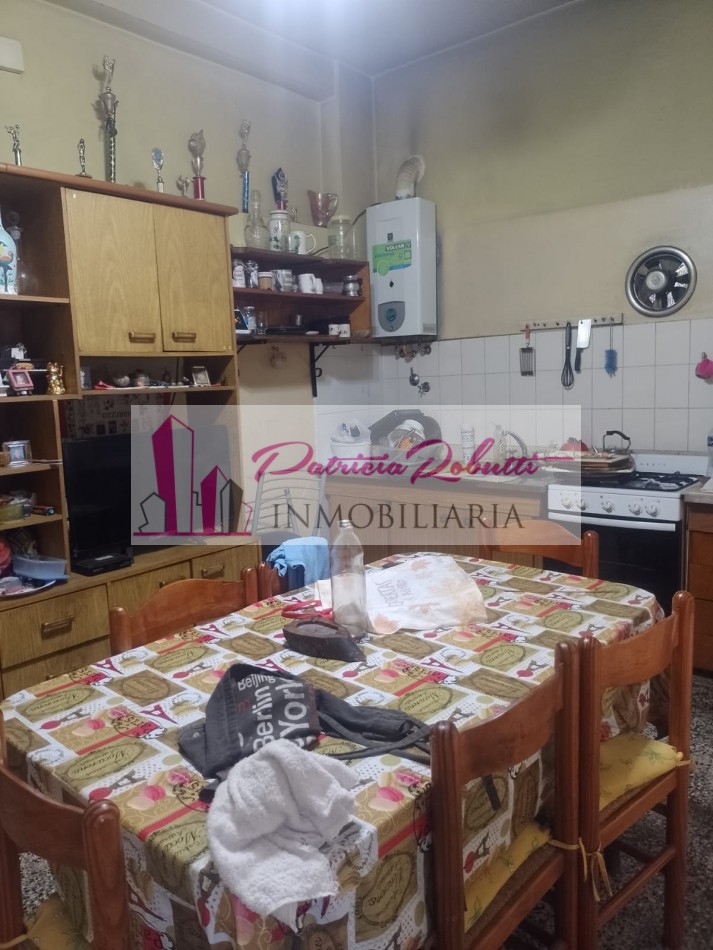 EN VENTA CASA MULTIFAMILIAR EN VILLA CELINA POLO TEXTIL LOTE