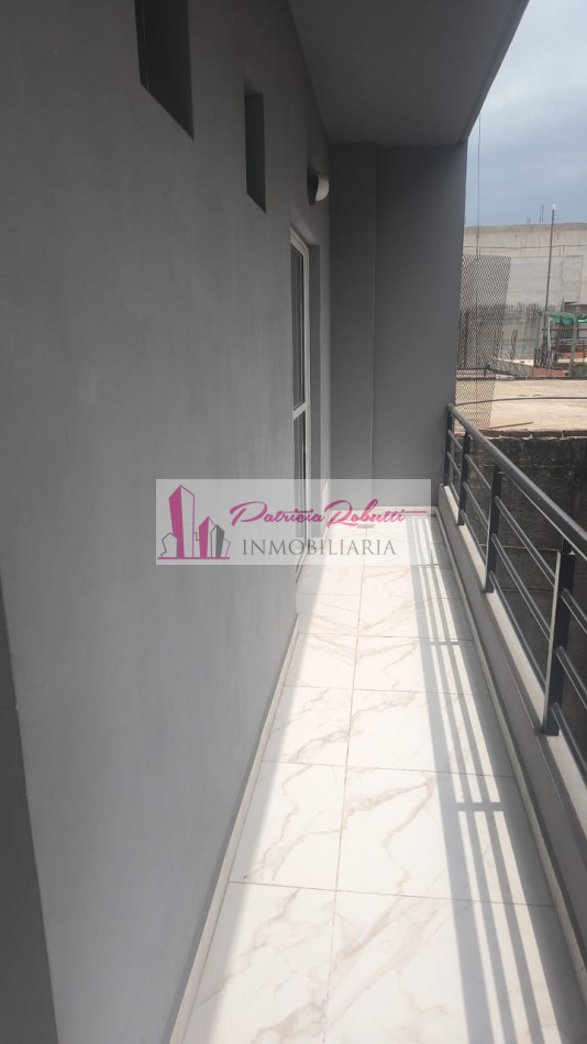 EN ALQUILER DEPARTAMENTO 4 AMBIENTES EN VILLA CELINA.