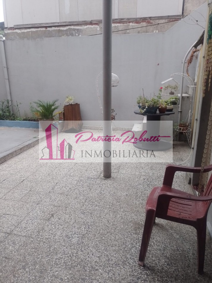 EN VENTA CASA MULTIFAMILIAR EN VILLA CELINA POLO TEXTIL LOTE