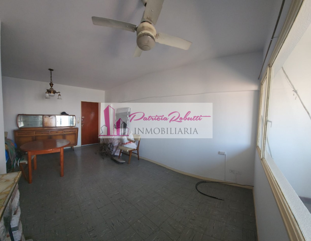 EN VENTA DEPARTAMENTO 4 AMBIENTES CON COCHERA -VILLA CELINA.