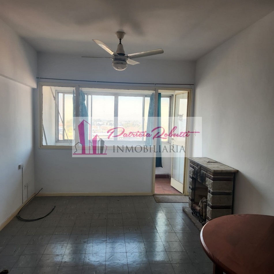 EN VENTA DEPARTAMENTO 4 AMBIENTES CON COCHERA -VILLA CELINA.