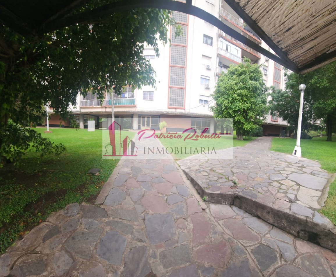 EN VENTA DEPARTAMENTO 4 AMBIENTES CON BALCON VILLA CELINA.