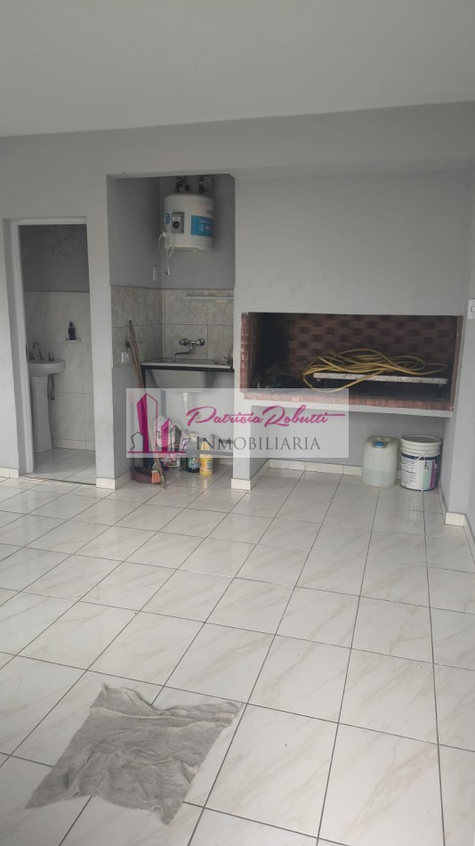 EN ALQUILER DEPARTAMENTO 4 AMBIENTES EN VILLA CELINA.