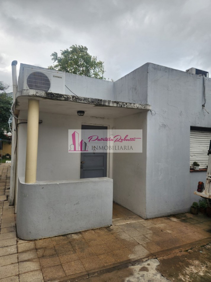 EN VENTA CASA MULTIFAMILIAR CON GRAN LOTE  10 X 43 VILLA CELINA 