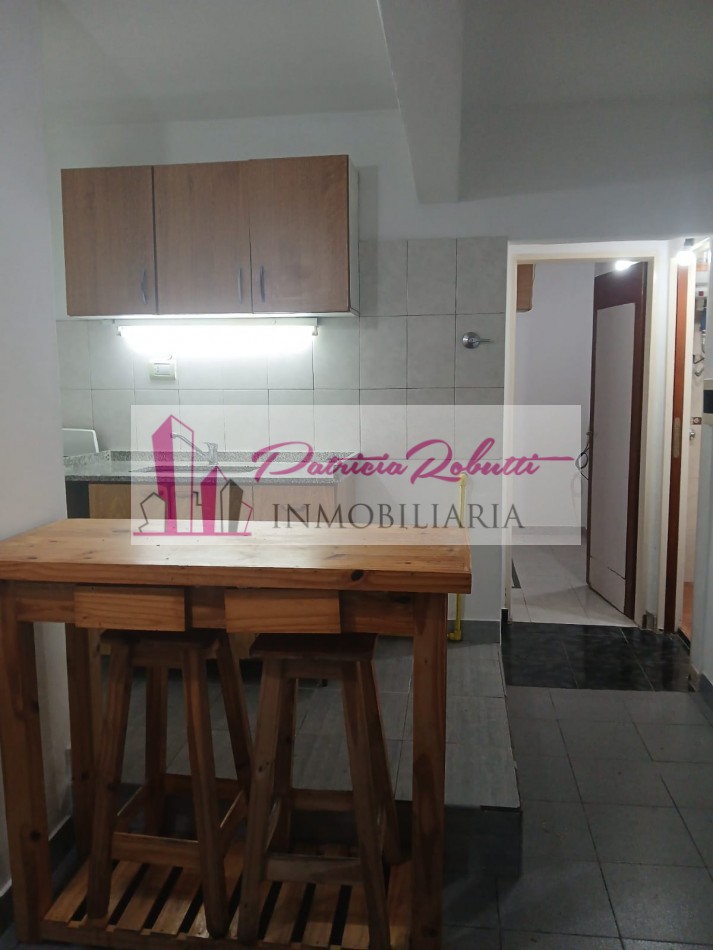 EN ALQUILER DEPARTAMENTO 2 AMBIENTES Al FRENTE EN VILLA MADERO.