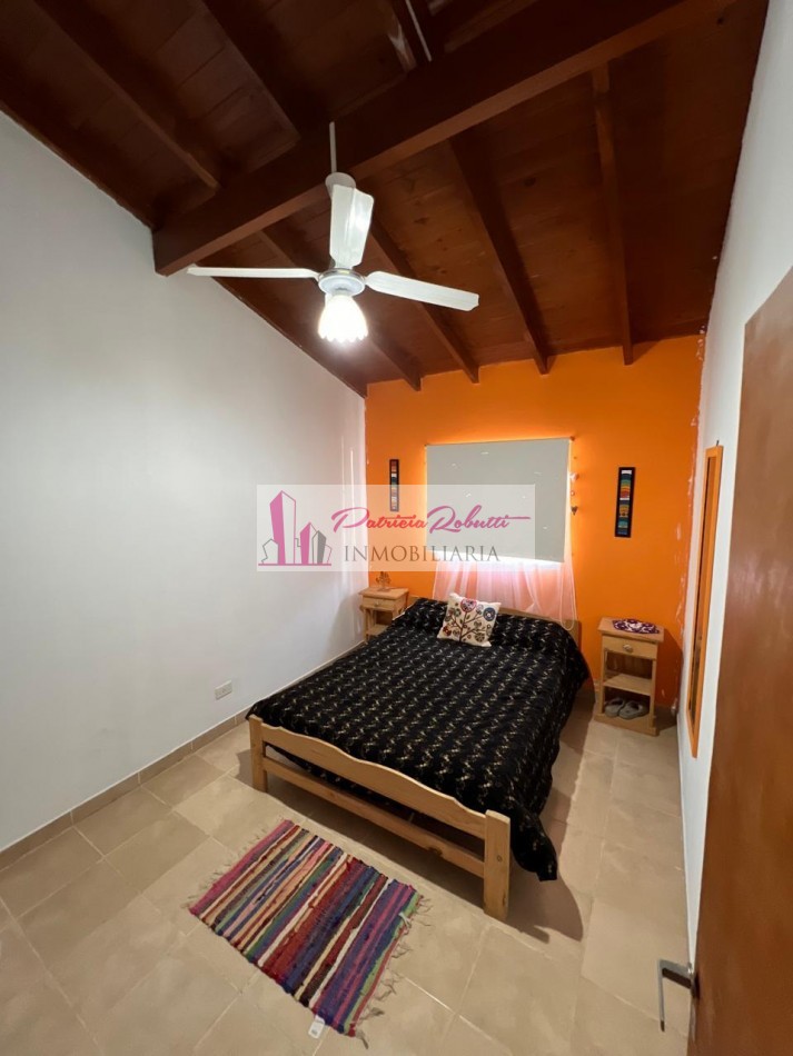 EN VENTA CHALET 3 AMBIENTES EN MAR DEL TUYU.