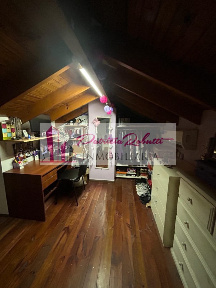 EN VENTA DEPARTAMENTO 3 AMB CON ALTILLO Y 2 ESPACIOS GUARDA COCHES VILLA CELINA