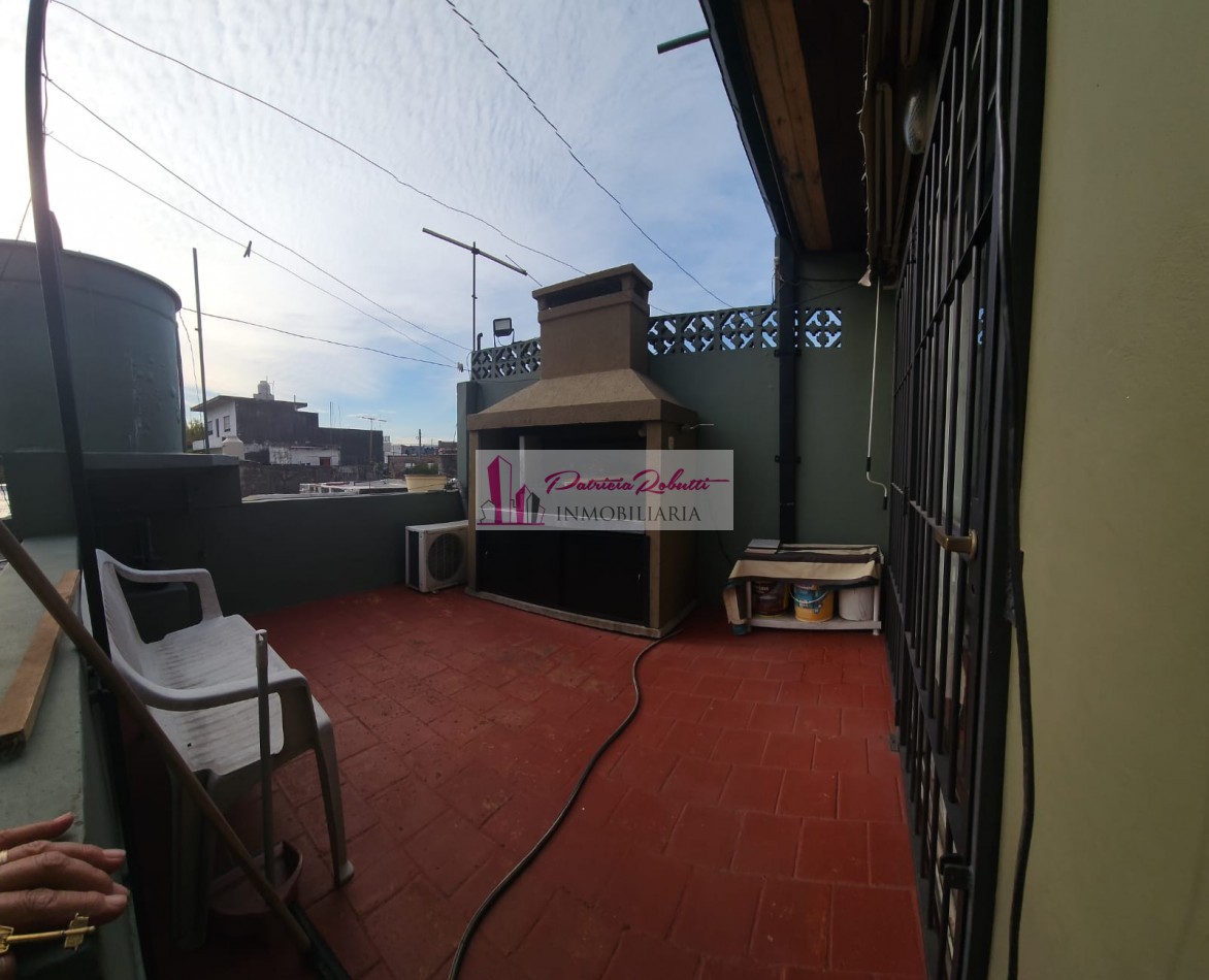 EN VENTA PH 4 AMB CON PEQUEÑO PATIO Y TERRAZA- VILLA CELINA LA MATANZA