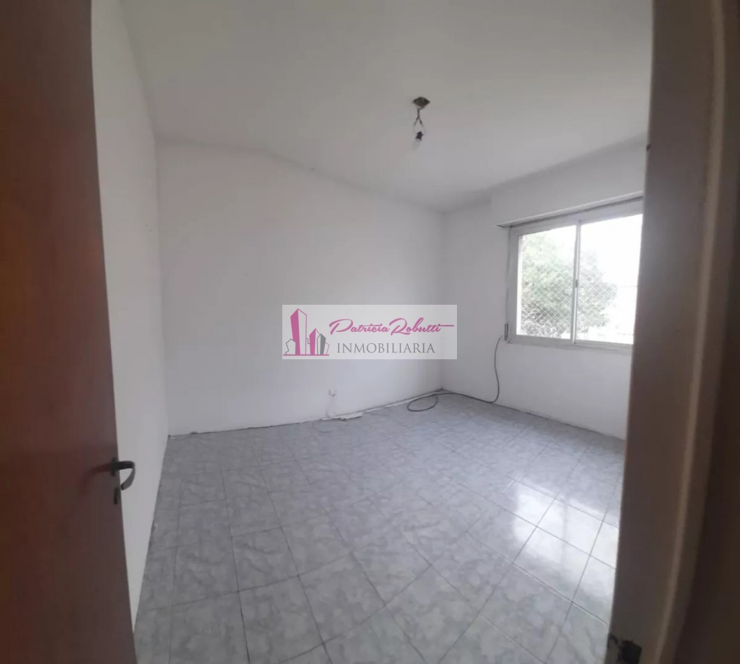 EN VENTA DEPARTAMENTO 4 AMBIENTES EN BARRIO PIEDRABUENA VIEJO VILLA LUGANO.