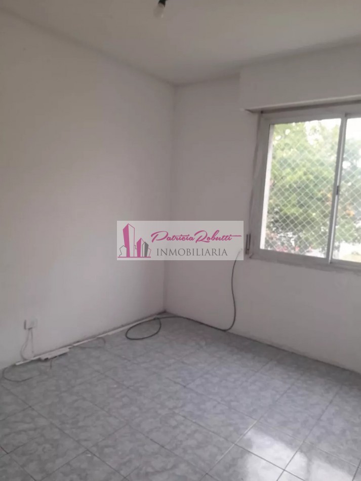 EN VENTA DEPARTAMENTO 4 AMBIENTES EN BARRIO PIEDRABUENA VIEJO VILLA LUGANO.