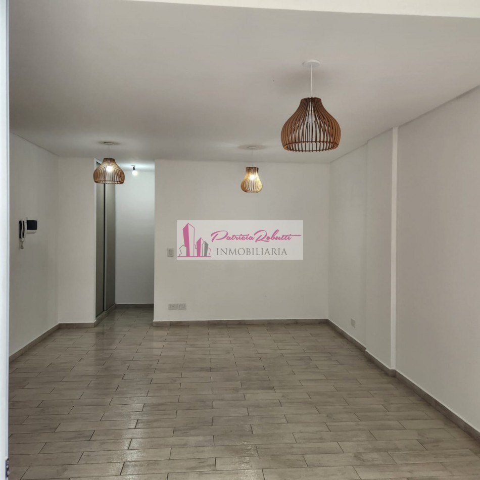 VENTA DEPTO MONOAMBIENTE PATIO COCHERA DONOVAN TAPIALES- LA MATANZA ZONA OESTE- ULTIMO