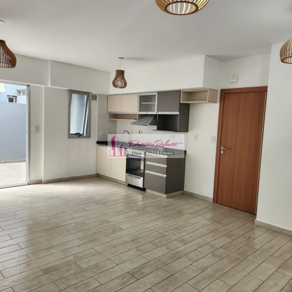 VENTA DEPTO MONOAMBIENTE PATIO COCHERA DONOVAN TAPIALES- LA MATANZA ZONA OESTE- ULTIMO
