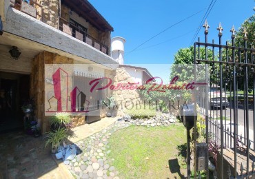 VENTA CASA 5 AMB LOTE VILLA LUGANO PERMUTA
