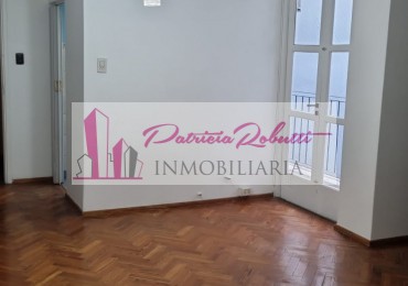En venta Departamento 2 Ambientes con balcon en Monserrat.