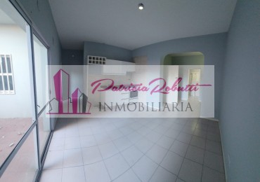 EN VENTA PH 2 AMB CON PATIO VILLA CELINA 